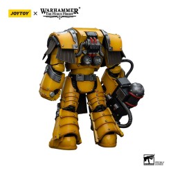 Figurka Imperial Fists Legion Cataphractii with Heavy Flamer The Horus Heresy Action Figure 1/18 12 cm